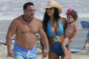 Teresa-and-Joe-Giudice-on-Real-Housewives-of-New-Jersey_article_story_main